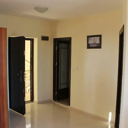 Izgrevstr. 12 Ap. 28 Appartement *